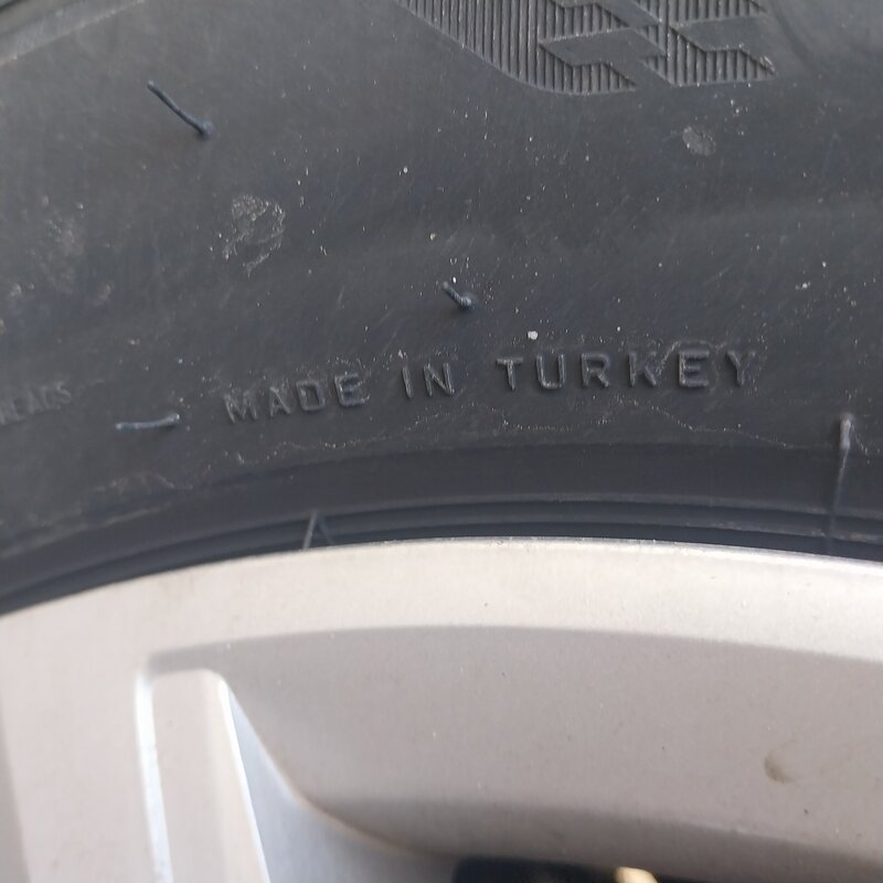 Anvelope Bridgestone vara 2025 Iulie 205/55/R16 91V