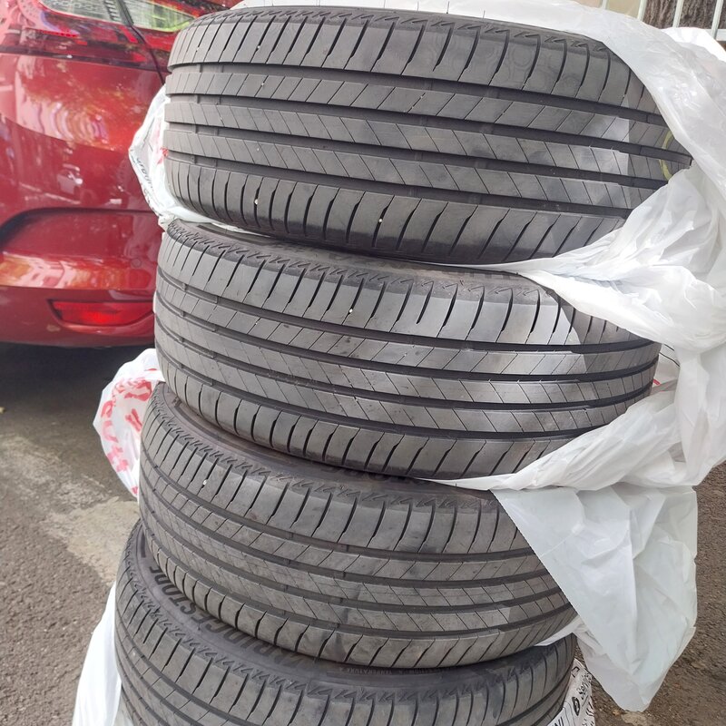 Anvelope Bridgestone vara 2025 Iulie 205/55/R16 91V